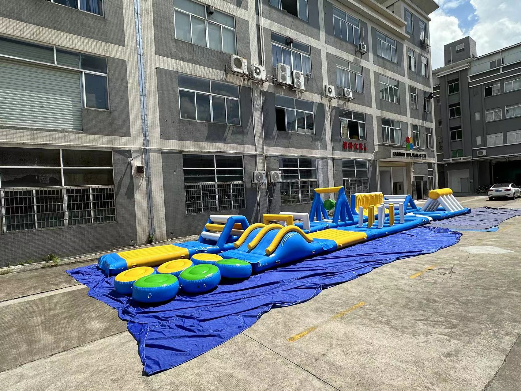 RB33272 40x2m nflatable Floating Aqua Water Park