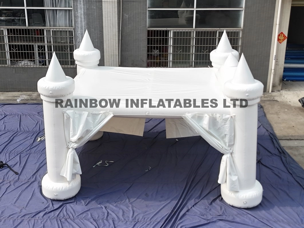 Giant White Inflatable Castle Tent