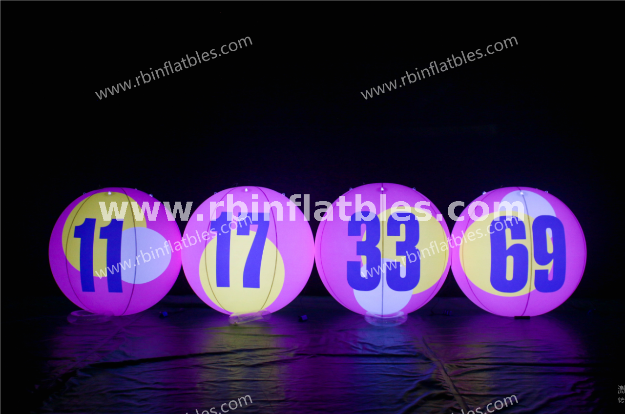 RB22110 Inflatable LED Advertising Cartoon