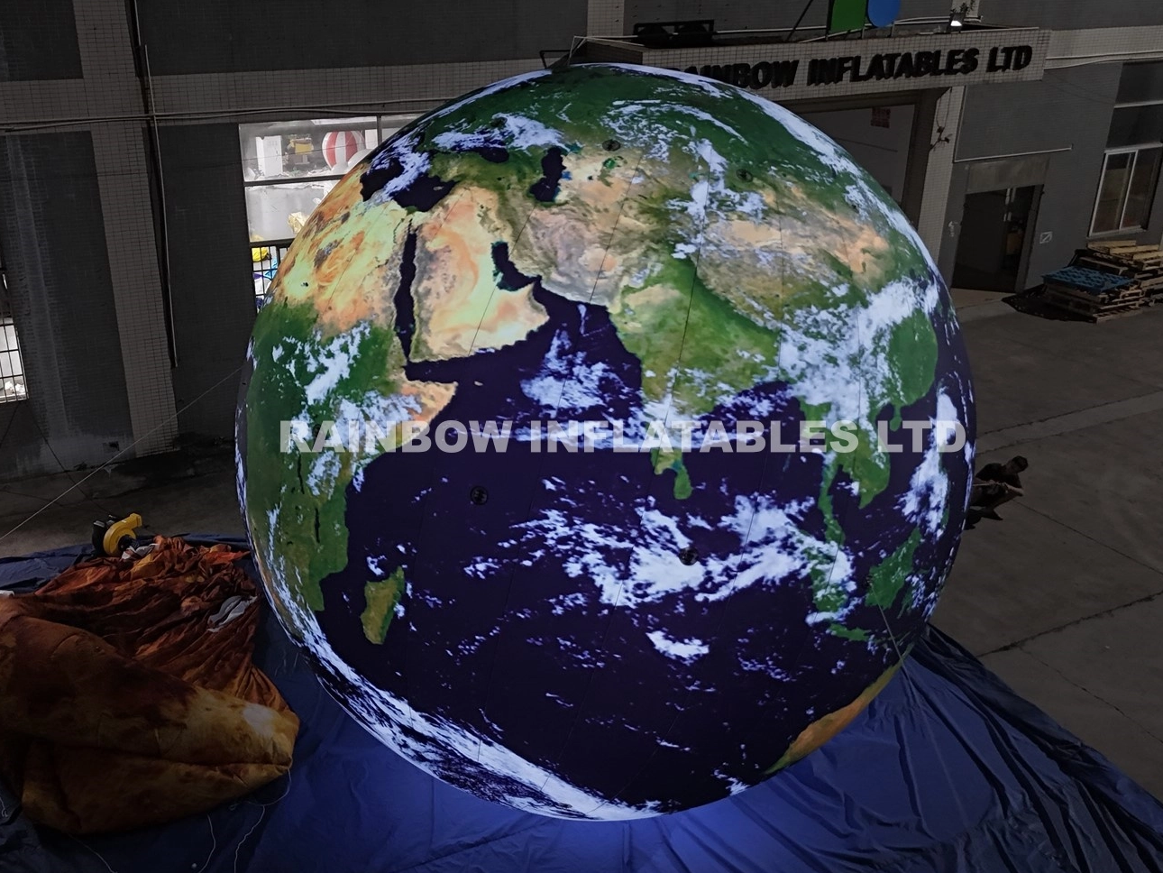 Luminous inflatable Earth