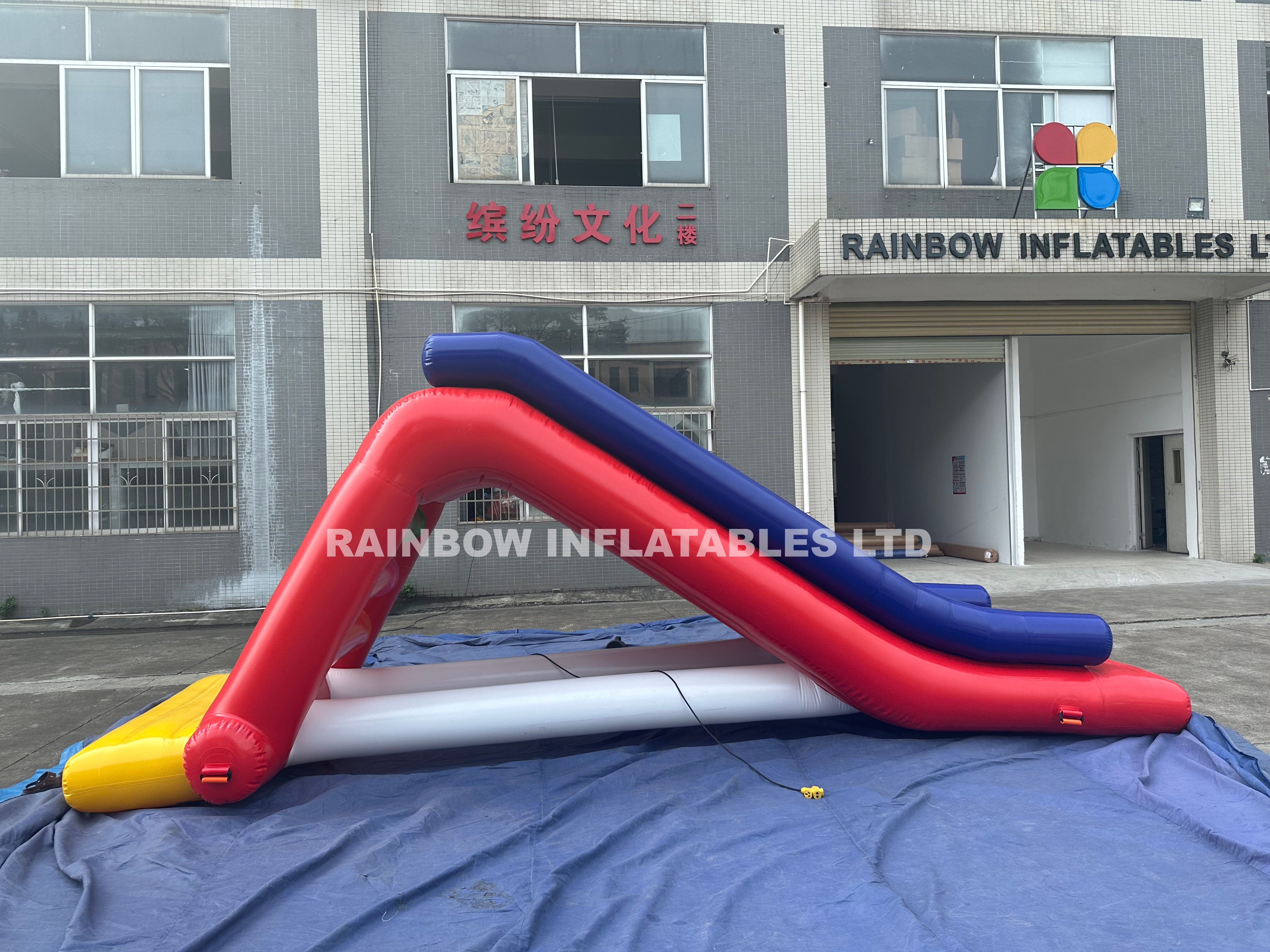 Inflatable slide Inflatable Water Park Equipment Water Game 