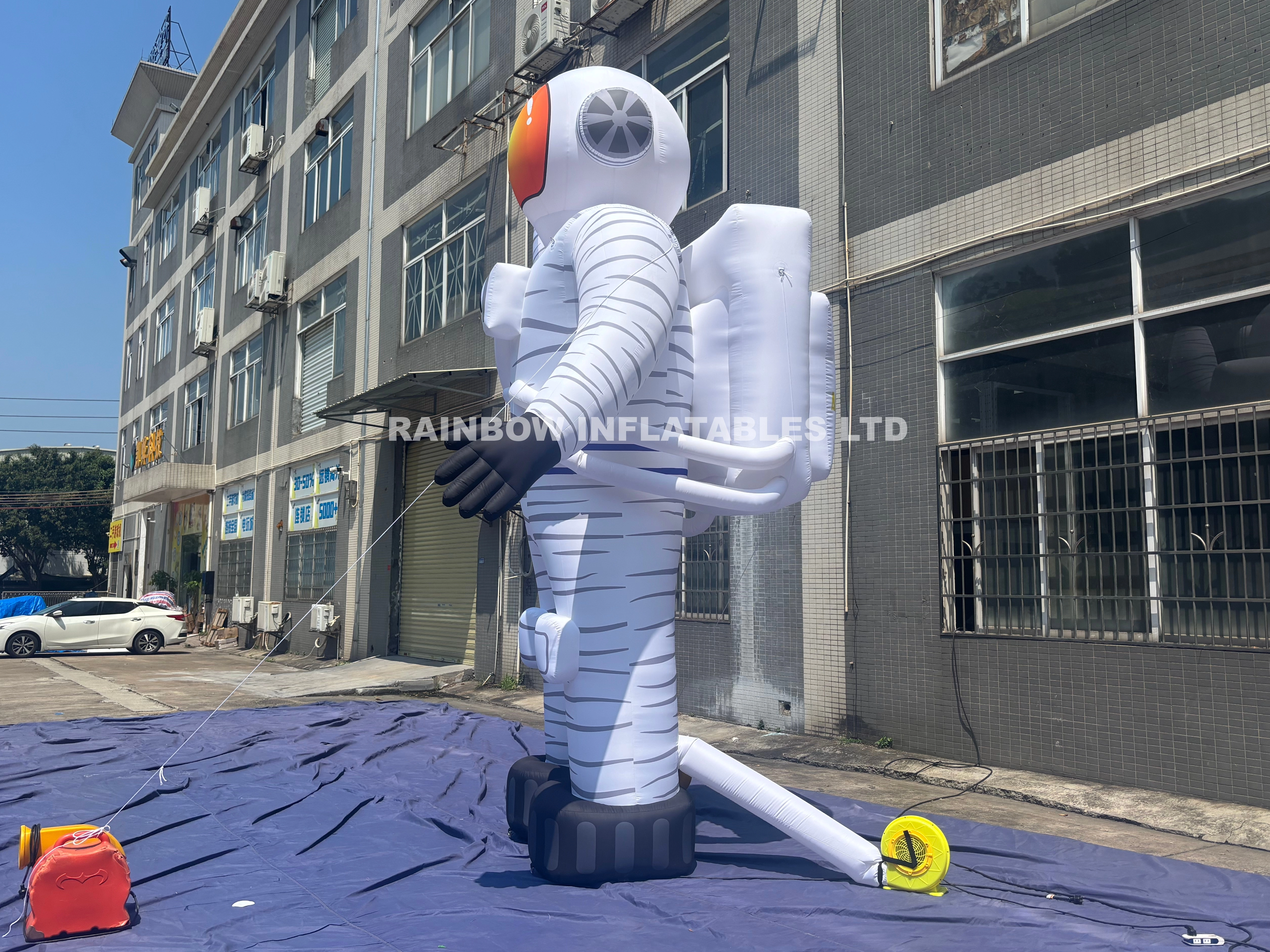 Astronauta gonfiabile con luce a LED