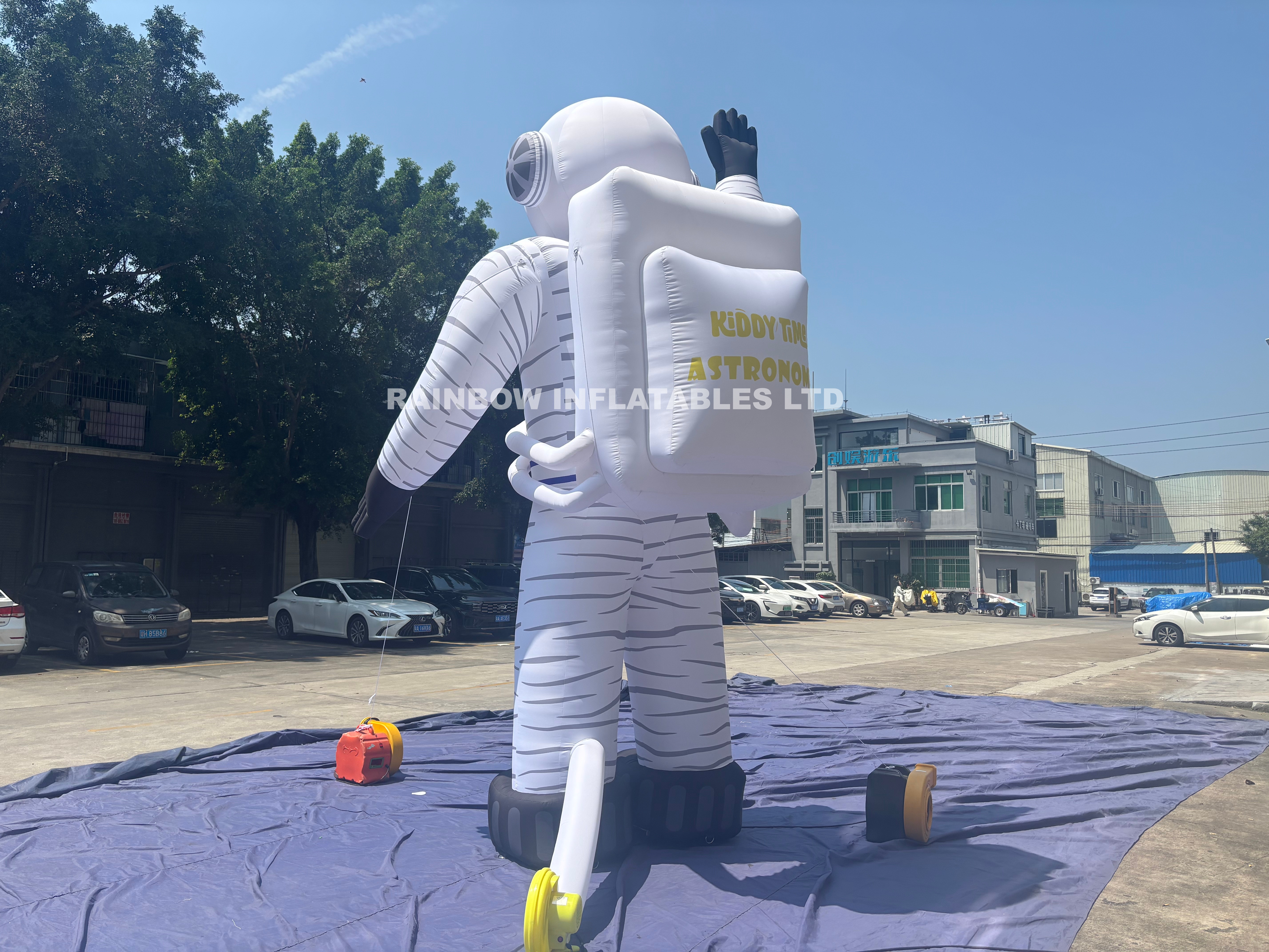 Astronauta gonfiabile con luce a LED