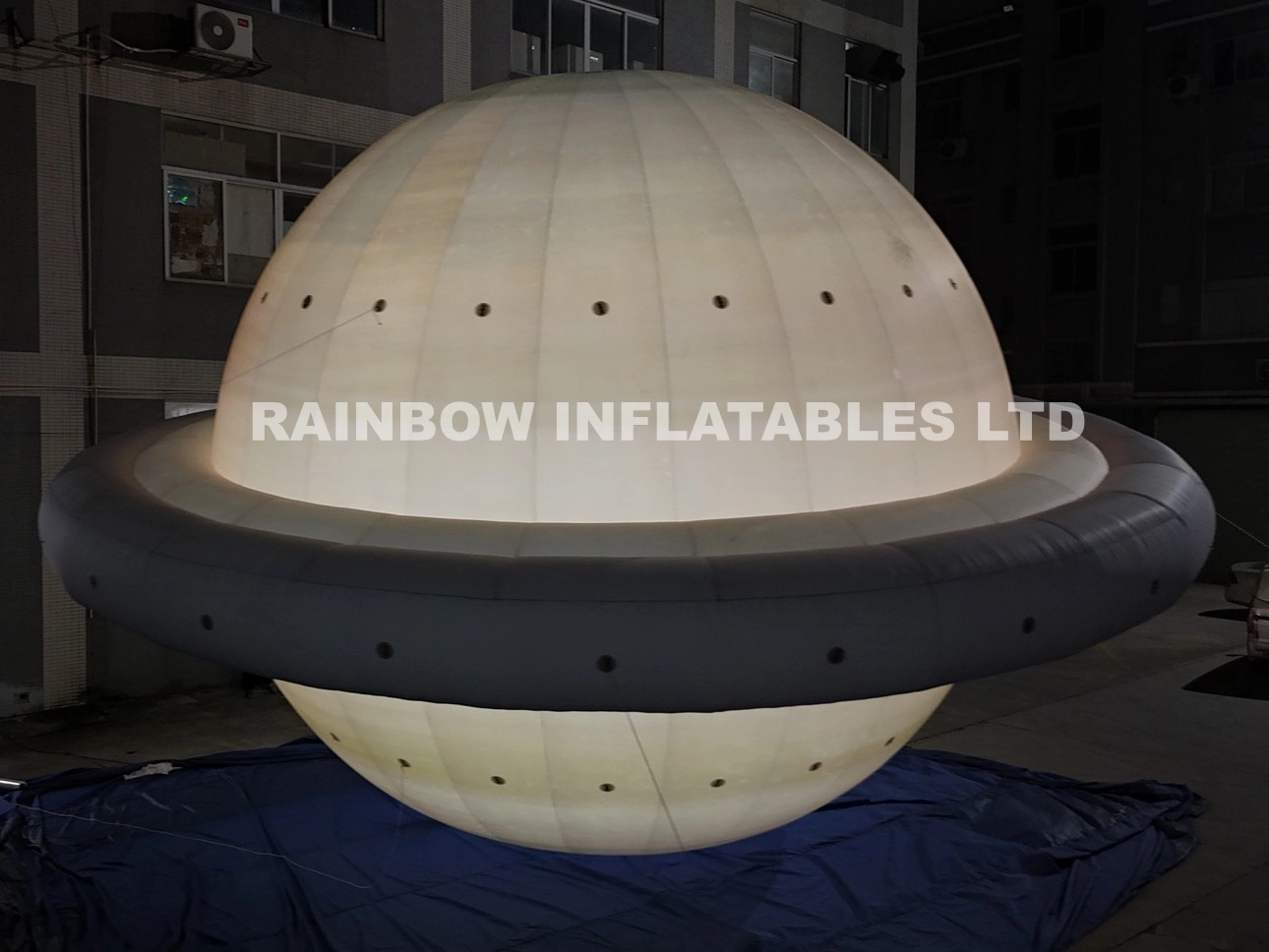 Light-Up Inflatable Saturn Ring Planet