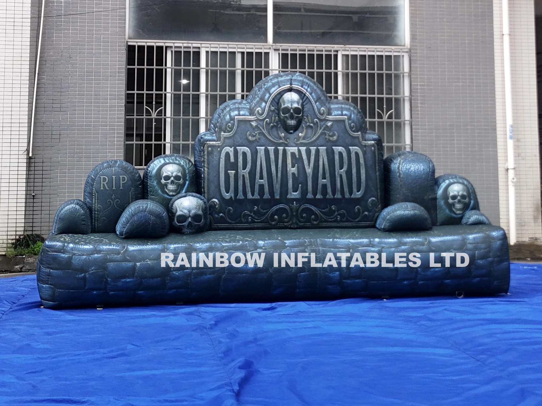 Inflatable Graveyard, Skull Backdrop, RIP Tombstone, Halloween Prop, Inflatable Sign