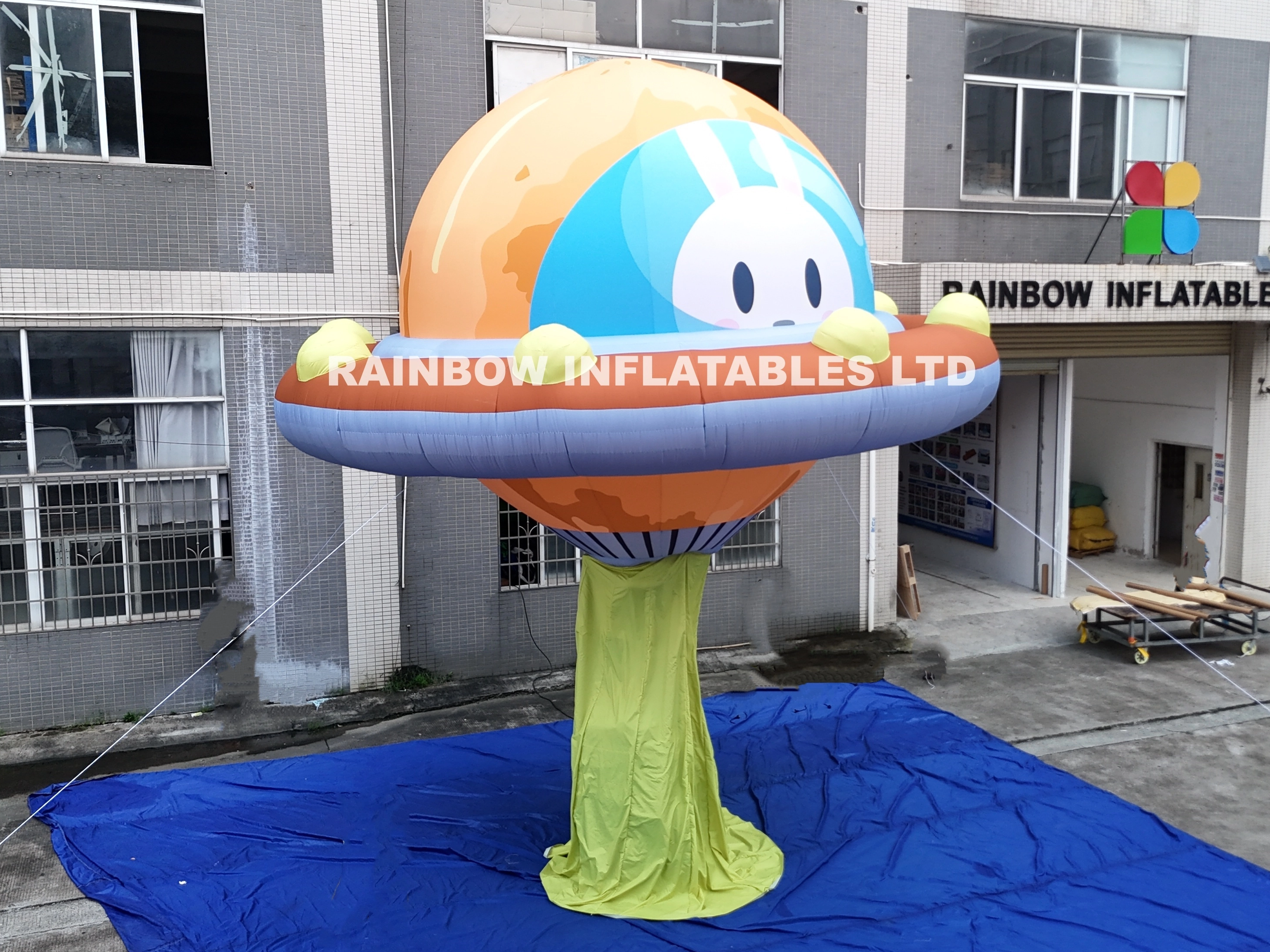 Fun Inflatable UFO Spaceship with Adorable Bunny Design for Kids