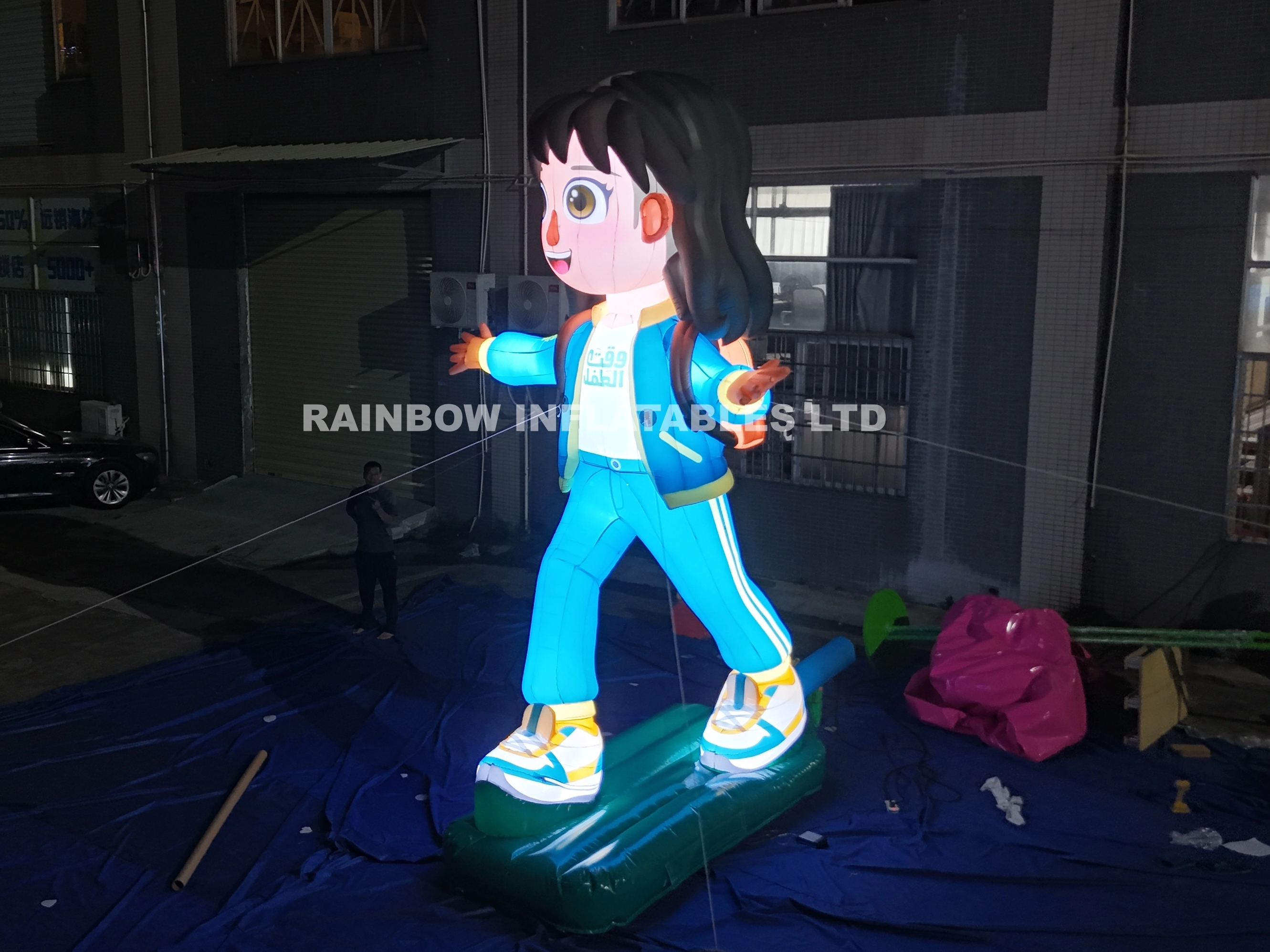 Custom Inflatable Glowing Girl Doll for Party Decoration